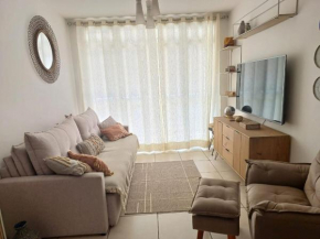 Lindo Apartamento com Garagem